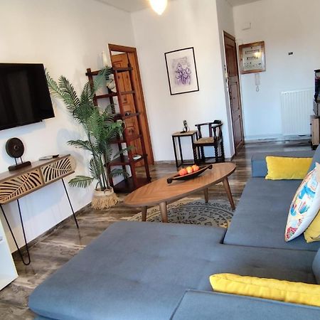 Lauren'S Charm Town Apartment Lefkáda Zewnętrze zdjęcie